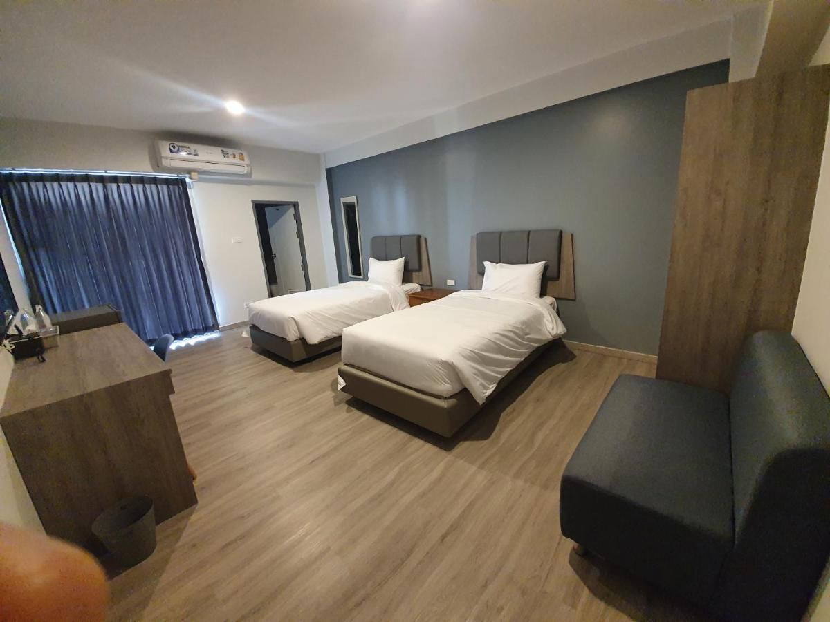 Neo Hotel Кхон Каен Екстериор снимка