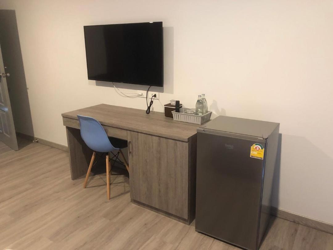 Neo Hotel Кхон Каен Екстериор снимка